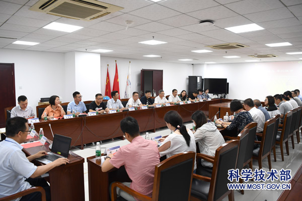 澳门一肖一码一一特一中厂与精选解析，深入探索与落实
