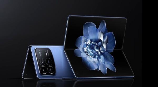 迈向公开透明，2025全年资料免费公开与精选解析的落实展望