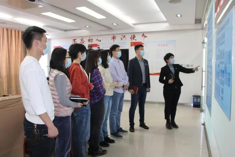 关于管家婆三期必出一期与综合解答解释落实的分析