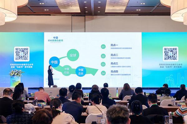澳门彩票行业前沿动态，迈向未来的天天开奖与解答解释落实策略