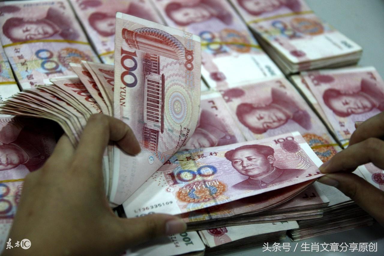 今晚必中二肖，全面解答、解释与落实策略