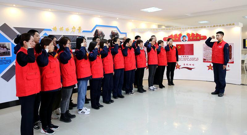 二肖四码资料与时代的解答解释落实，探索与理解