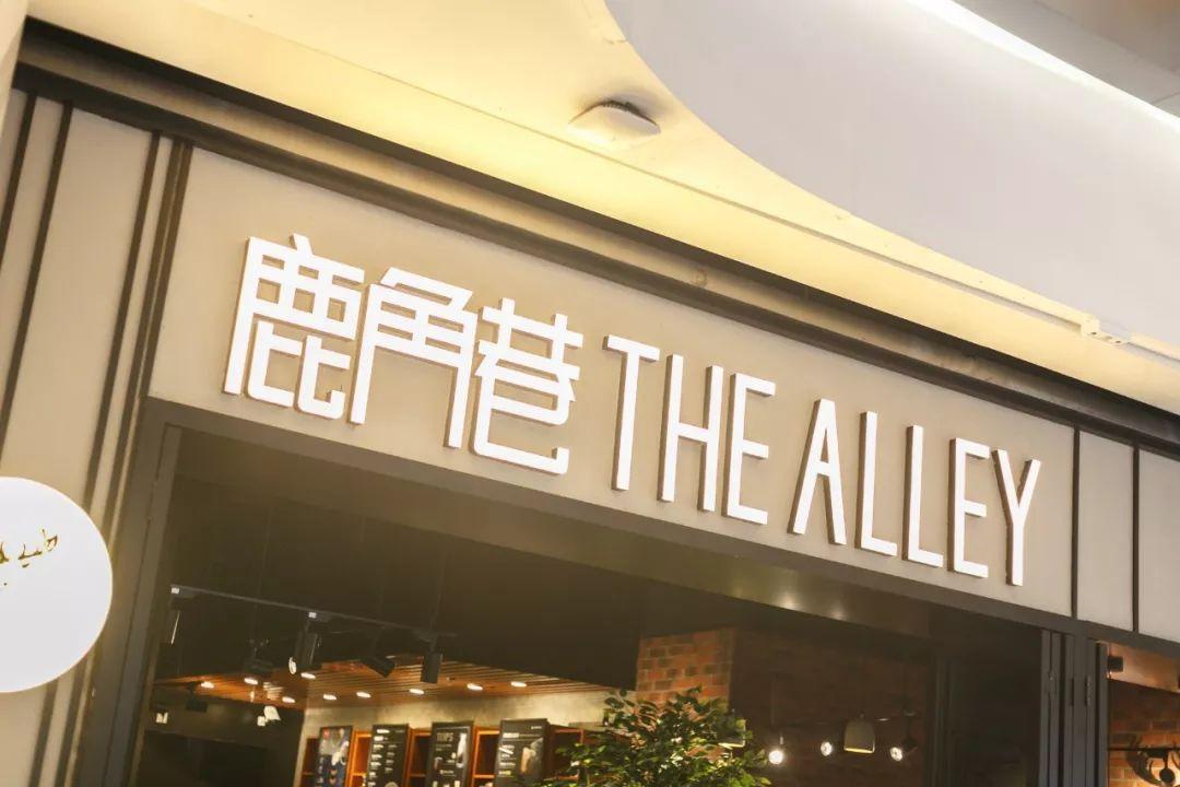 香港正版资料全年最新版，前沿解答、解释与落实